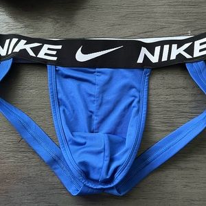 Rare Blue NIKE Essential Dri-FIT Micro Jock